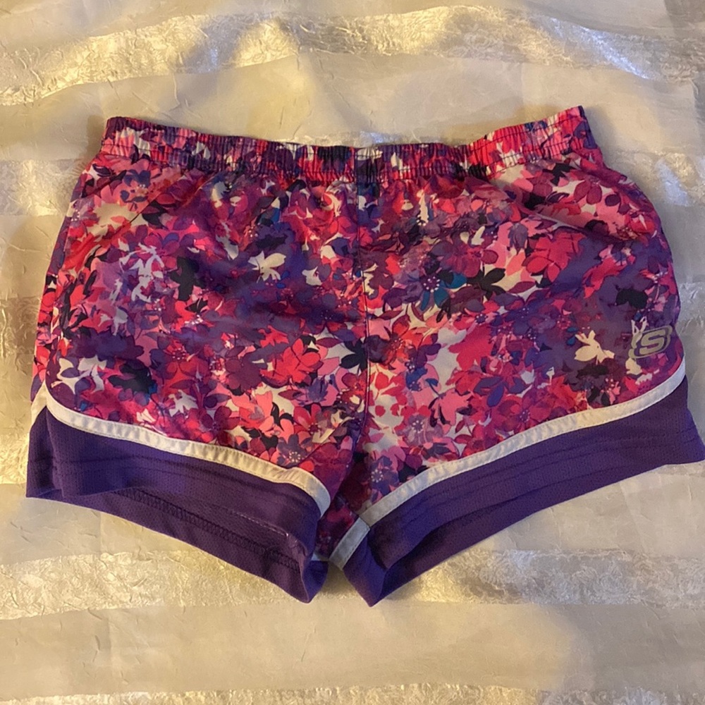 Girls Skechers running shorts